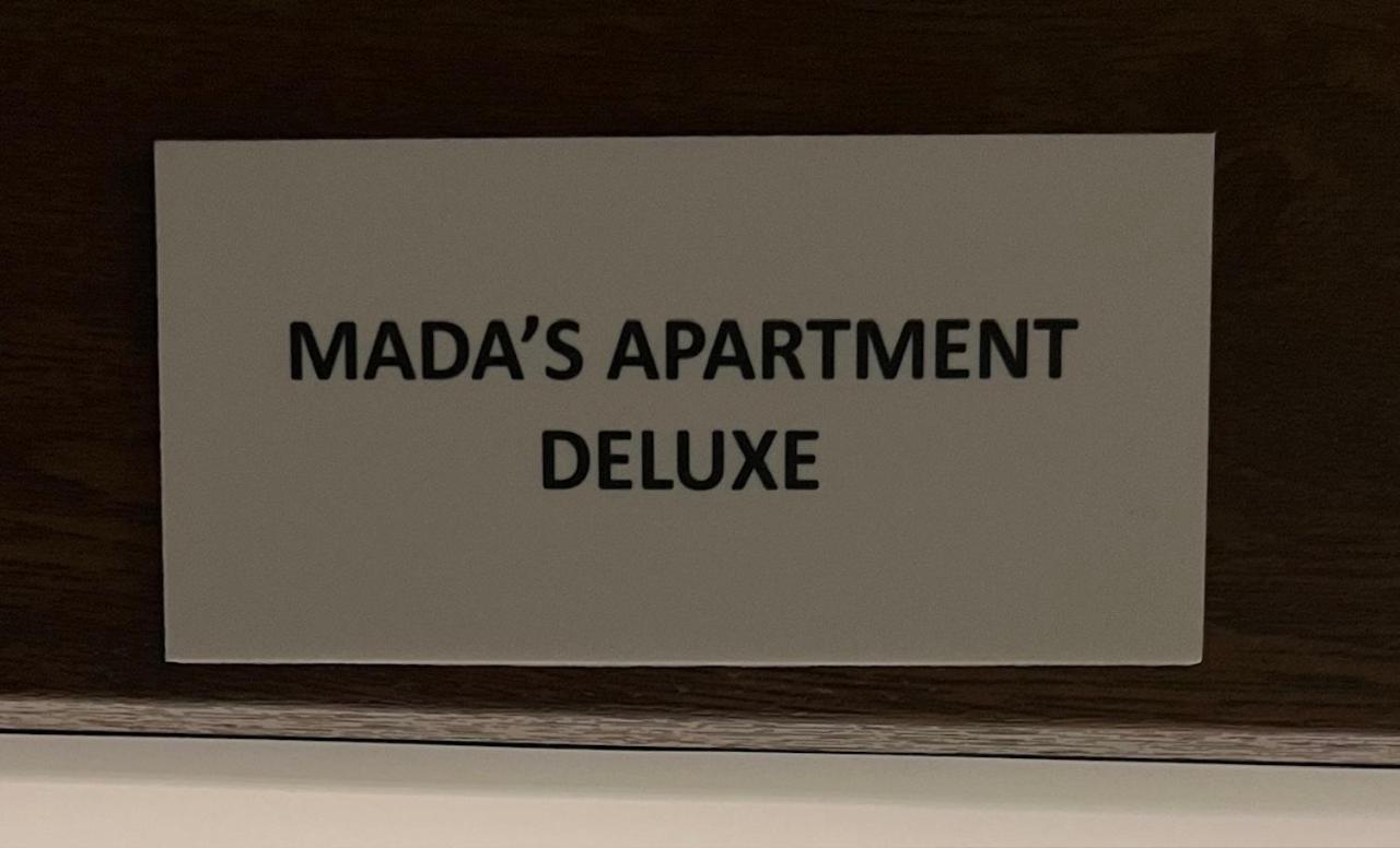 Mada'S Apartment Deluxe Bari Dış mekan fotoğraf